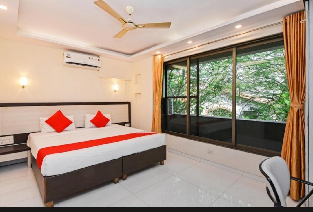 Hotel Aishwarya Residency Navi Mumbai Zewnętrze zdjęcie