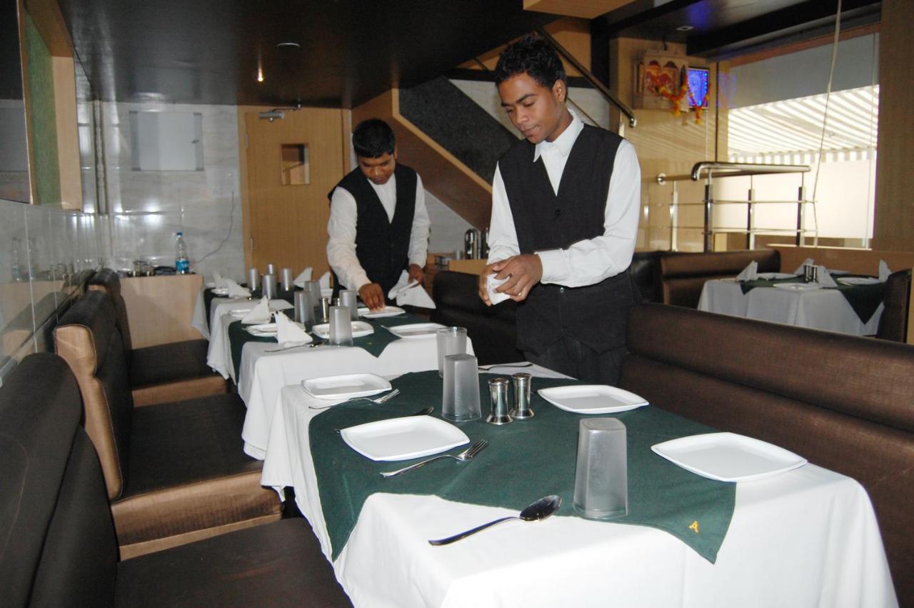 Hotel Aishwarya Residency Navi Mumbai Zewnętrze zdjęcie