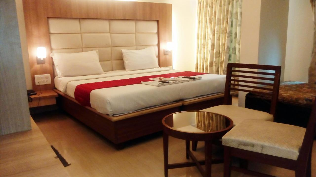 Hotel Aishwarya Residency Navi Mumbai Zewnętrze zdjęcie